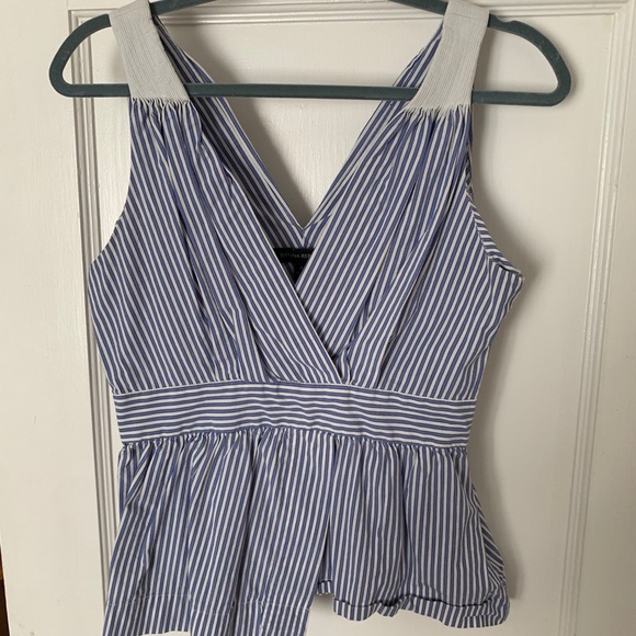 Banana Republic faux wrap peplum top - Picture 3 of 5